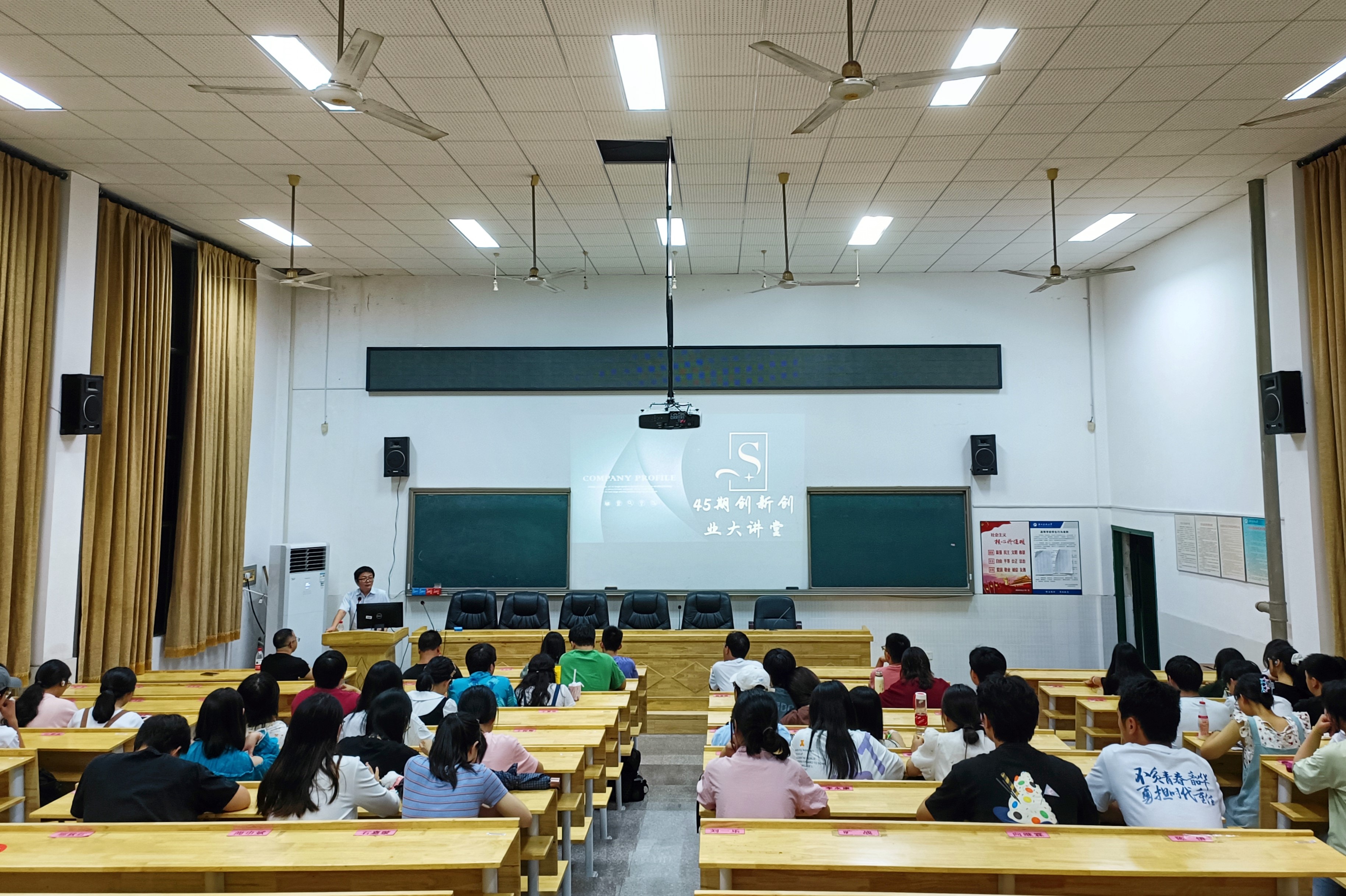 dd5eecc2d85647d69136b3ea0844edde.jpg 1.jpg