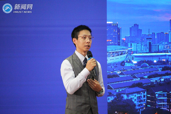 225396defdb7484caaa89e40429cc3e7.jpg 罗雨轩 (6).jpg